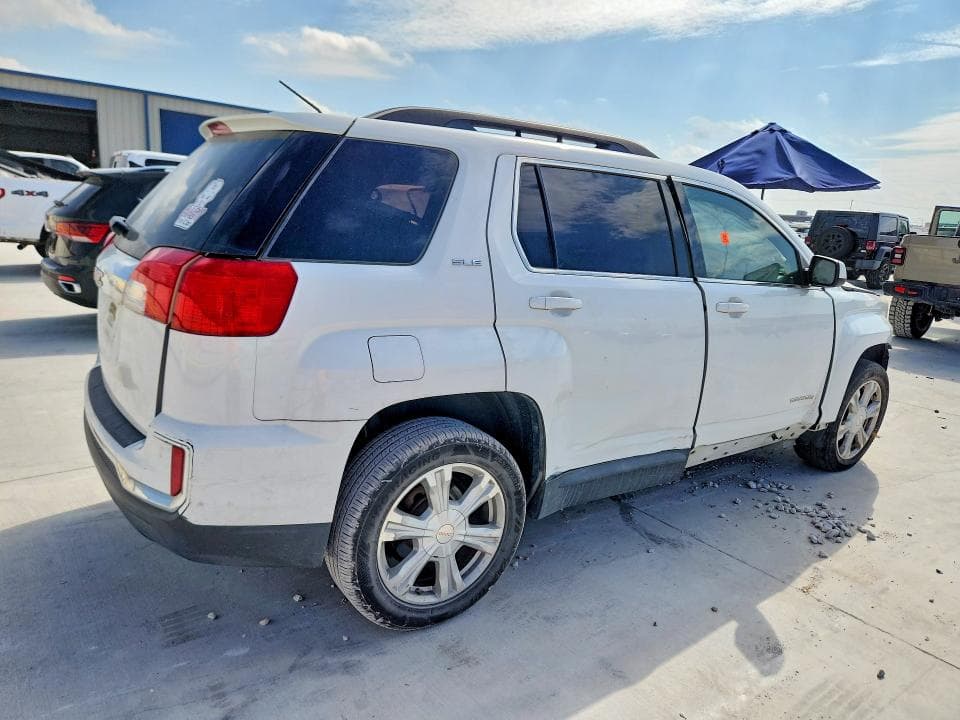 2017 GMC TERRAIN SLE 3