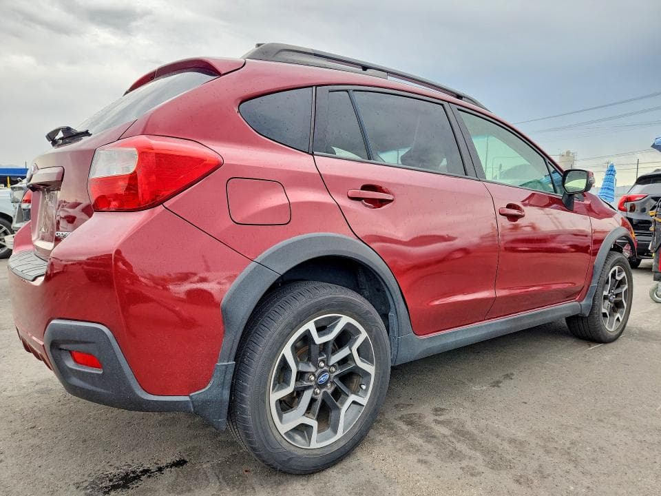 2017 SUBARU CROSSTREK LIMITED 3