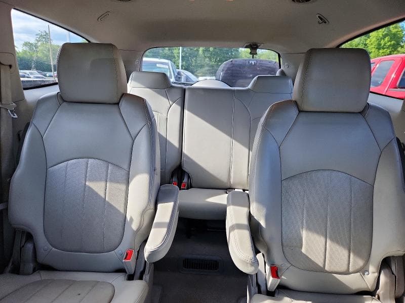 2017 BUICK ENCLAVE 10