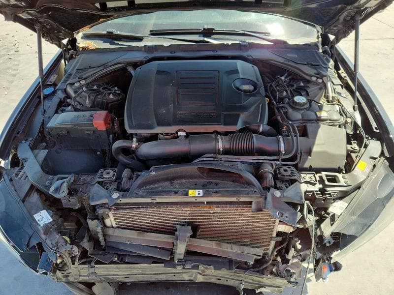 2019 JAGUAR XE 11