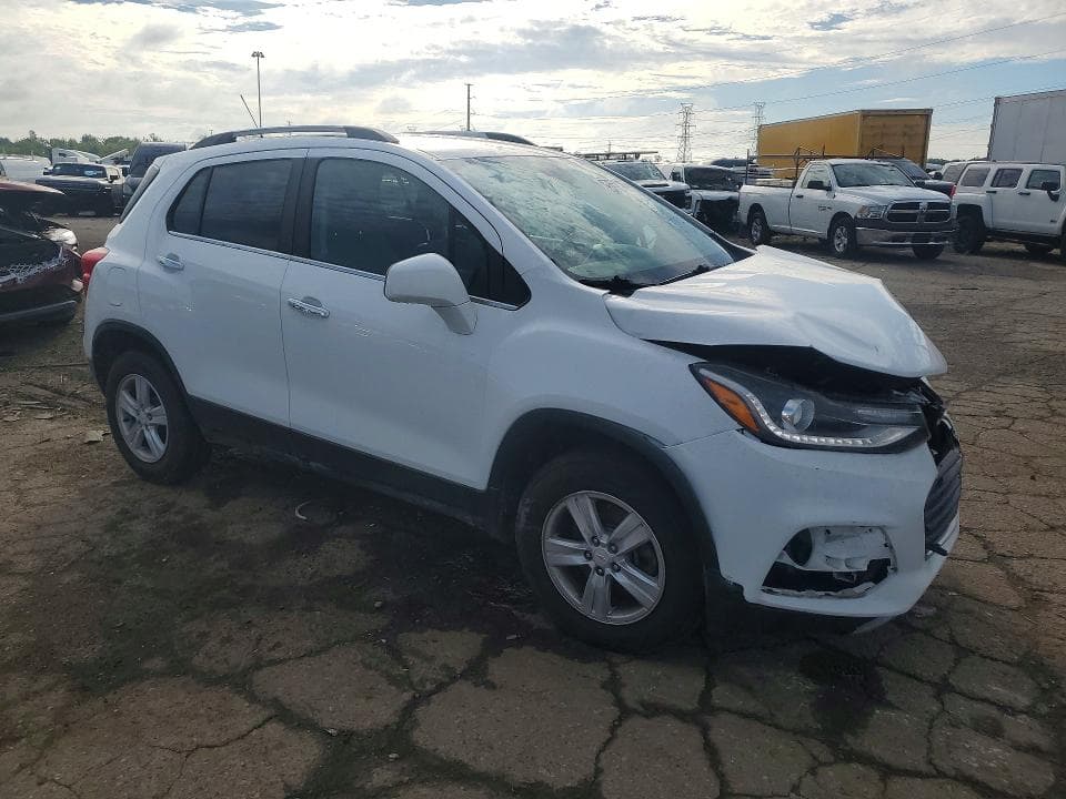 2017 CHEVROLET TRAX 1LT 4