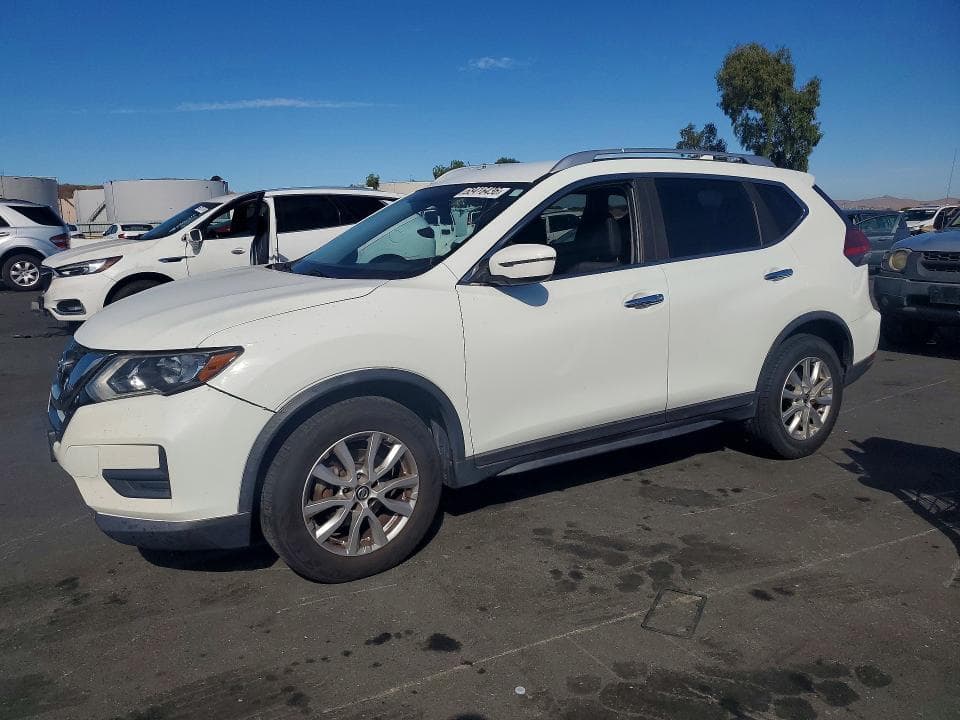 2017 NISSAN ROGUE SV