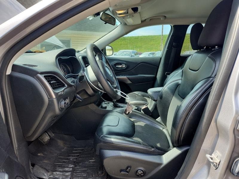 2019 JEEP CHEROKEE LATITUDE PLUS 7