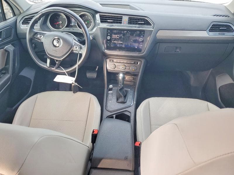 2019 VOLKSWAGEN TIGUAN SE 8