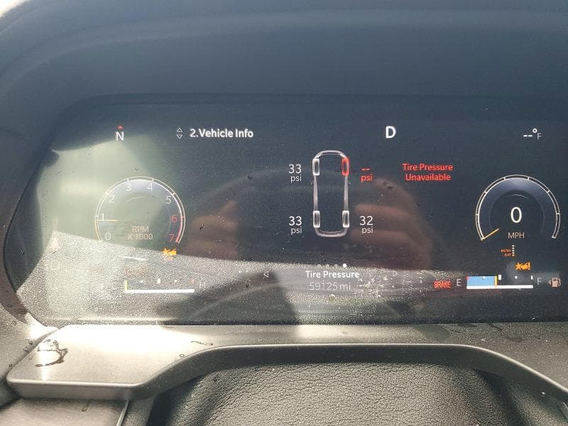2021 JEEP GRAND CHEROKEE L OVERLAND 9