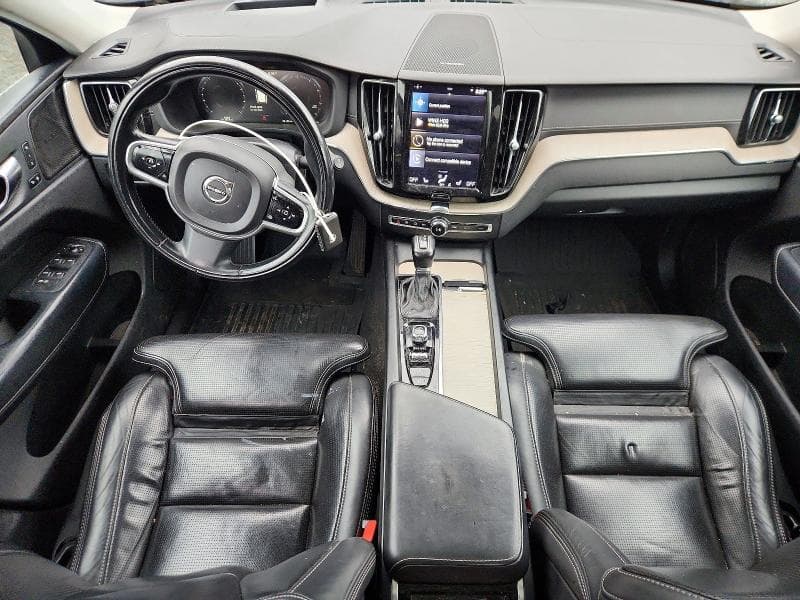 2021 VOLVO XC60 T5 INSCRIPTION 8