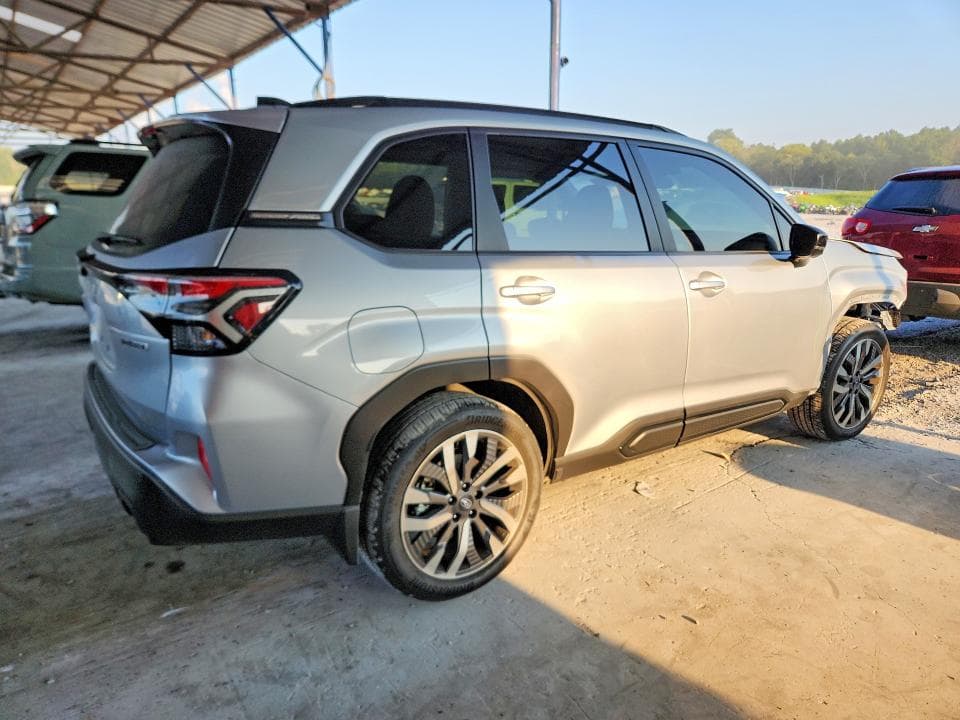 2025 SUBARU FORESTER TOURING 3