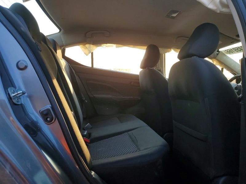 2020 NISSAN VERSA S 10
