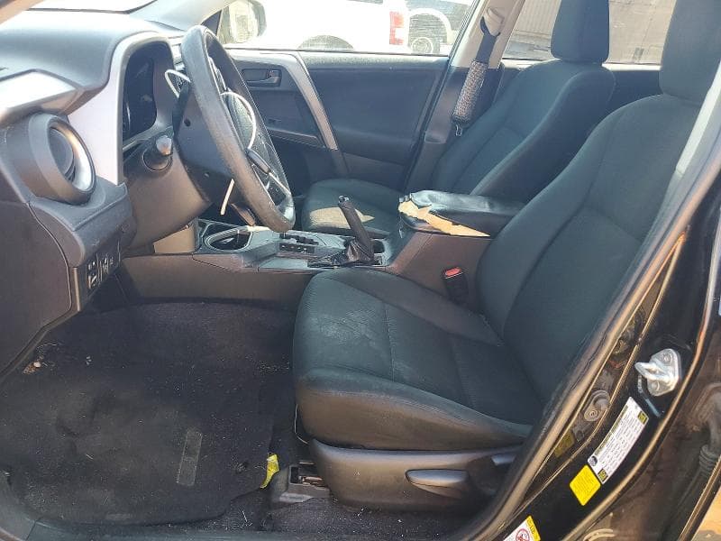 2018 TOYOTA RAV4 LE 7