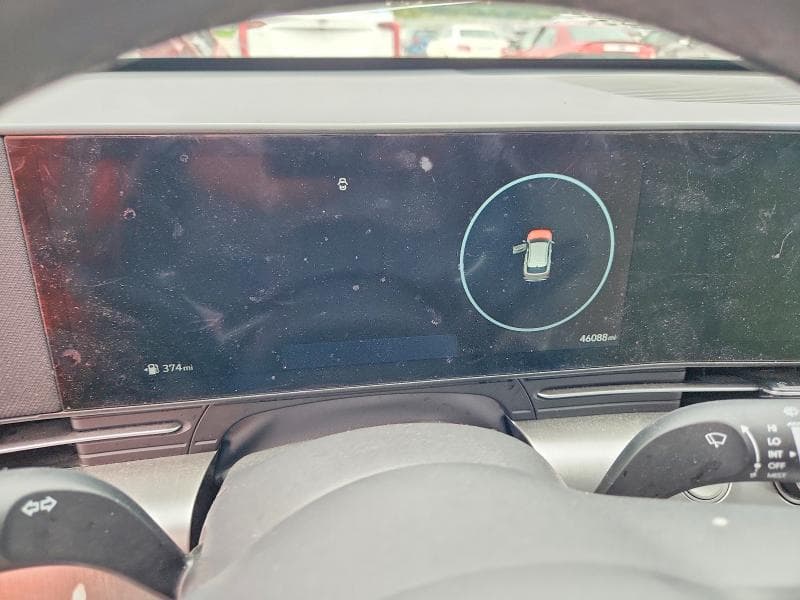 2024 HYUNDAI KONA SEL 9