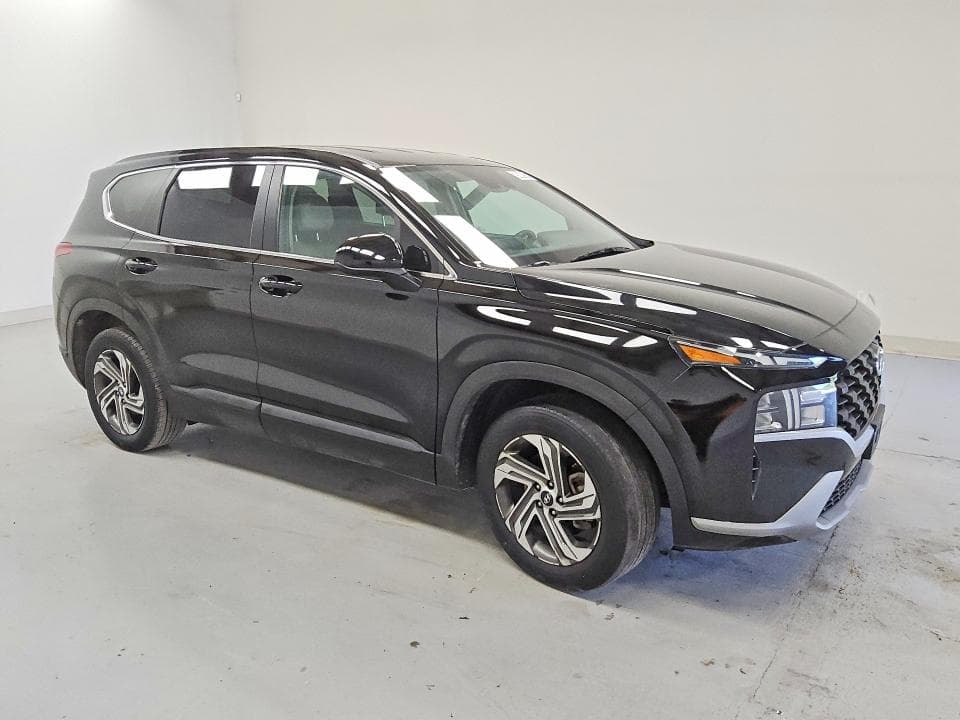 2023 HYUNDAI SANTA FE SE 4