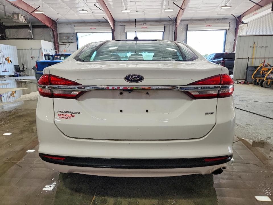 2017 FORD FUSION SE 6