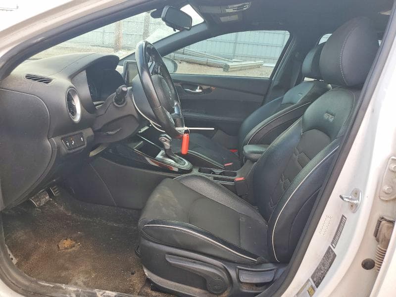 2023 KIA FORTE GT LINE 7