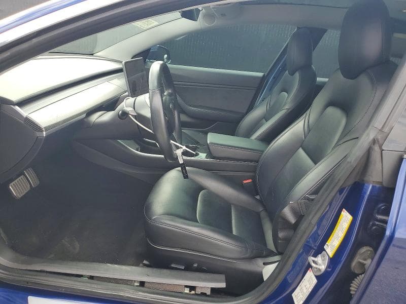 2018 TESLA MODEL 3 7
