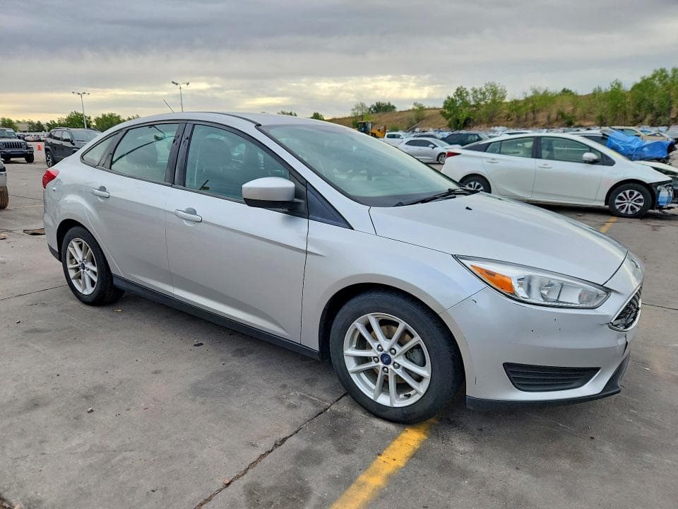2018 FORD FOCUS SE 4