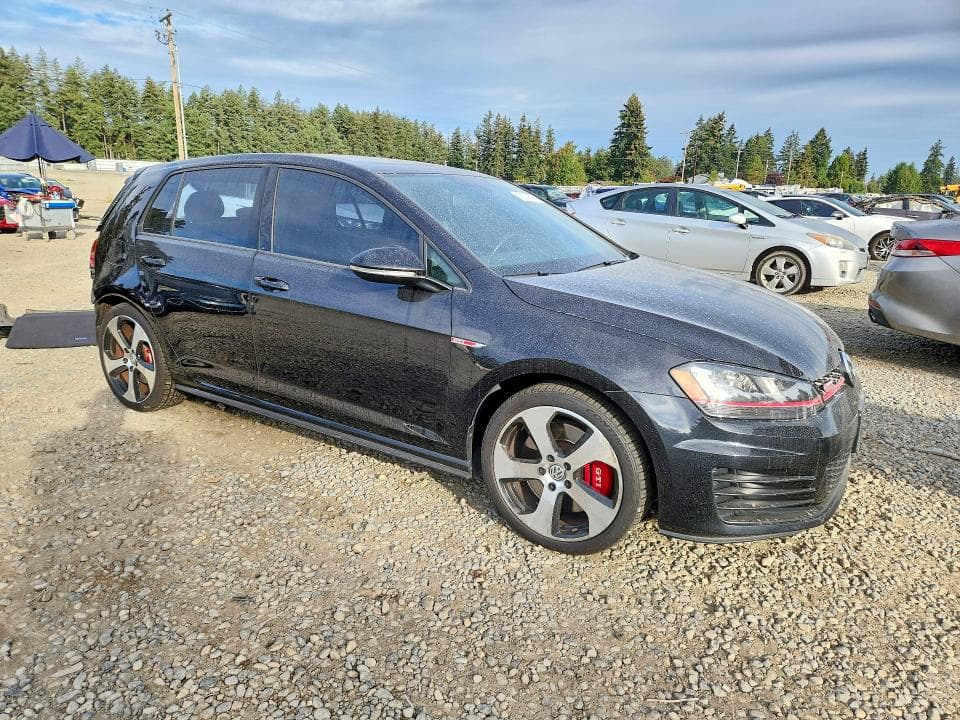 2017 VOLKSWAGEN GTI SPORT 4