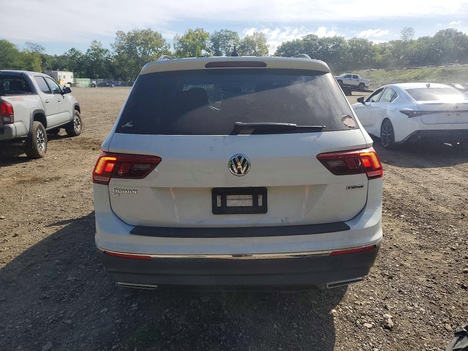 2021 VOLKSWAGEN TIGUAN SE 6