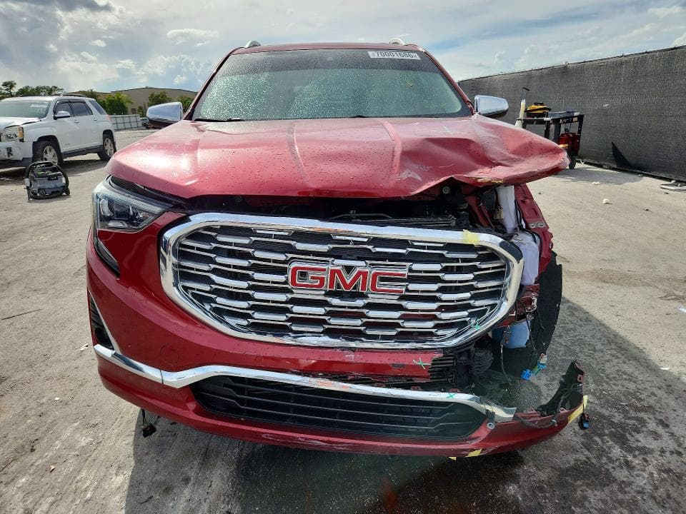 2018 GMC TERRAIN DENALI 5
