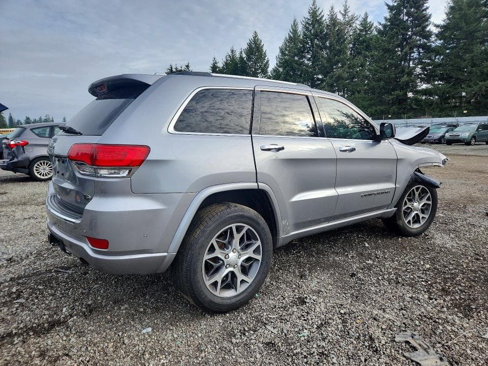 2019 JEEP GRAND CHEROKEE OVERLAND 3