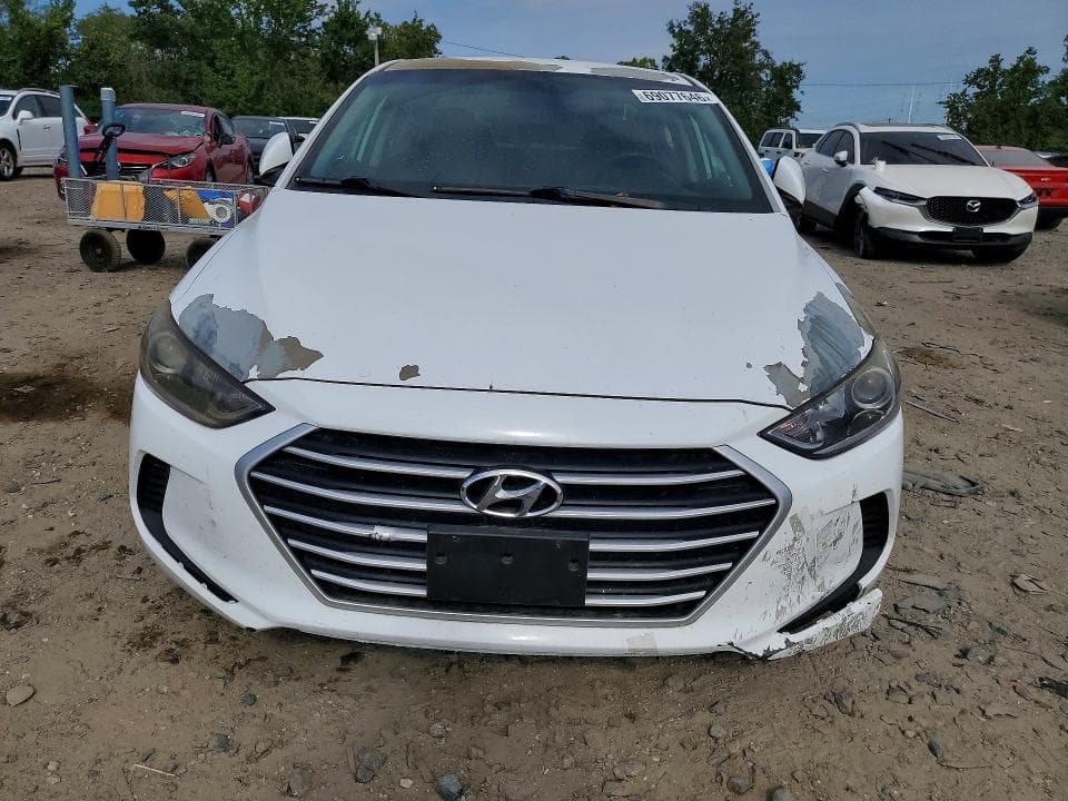 2017 HYUNDAI ELANTRA SE 5