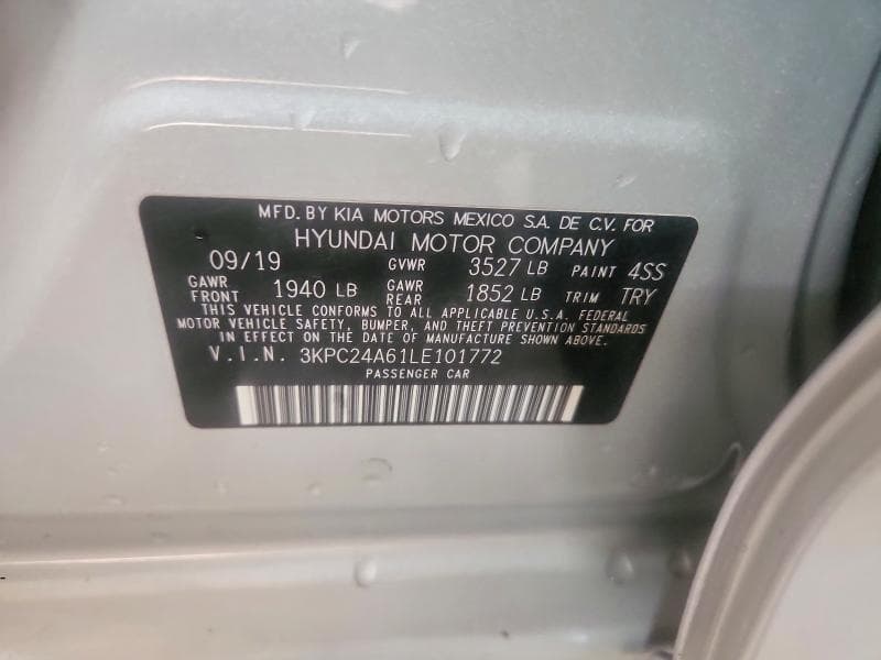 2020 HYUNDAI ACCENT SE 12