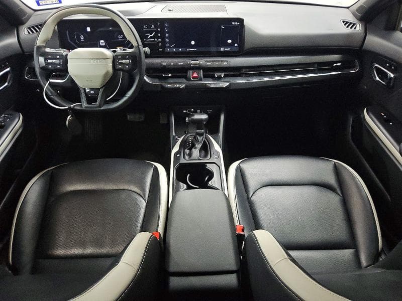 2025 KIA K4 GT LINE 8