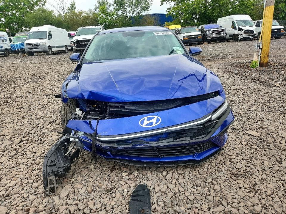 2026 HYUNDAI ELANTRA SE 5