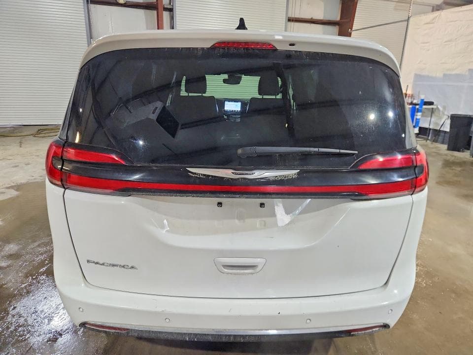 2025 CHRYSLER PACIFICA SELECT 6