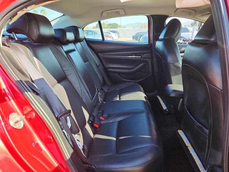 2023 MAZDA 3 SELECT 10