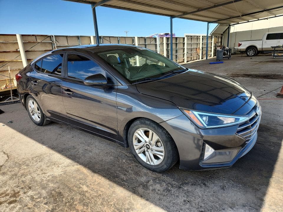 2020 HYUNDAI ELANTRA VALUE EDITION 4