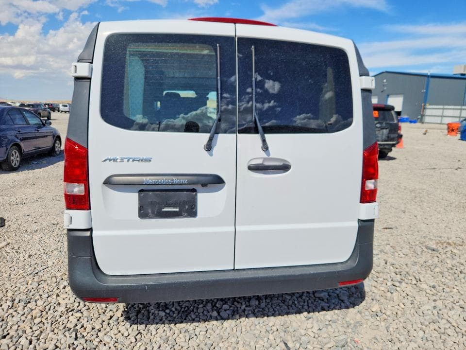 2018 MERCEDES-BENZ METRIS 6