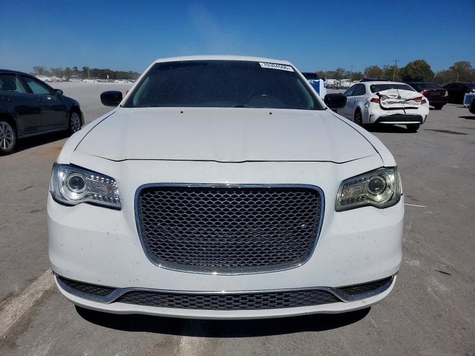 2020 CHRYSLER 300 TOURING 5