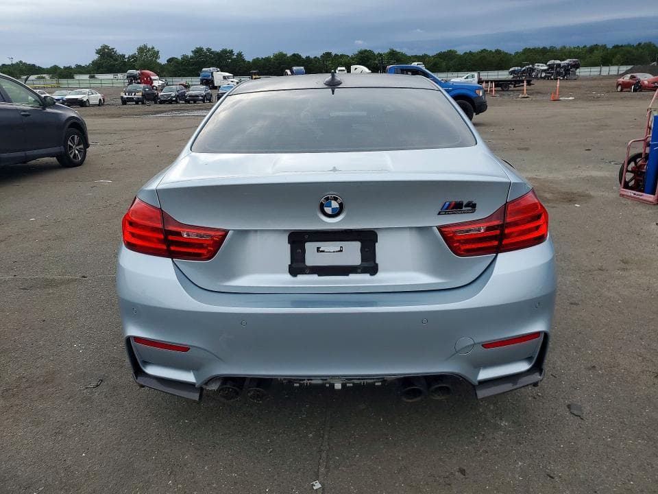 2017 BMW M4 6