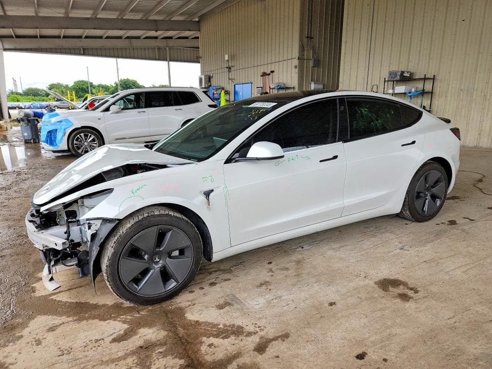 2021 TESLA MODEL 3 - 1