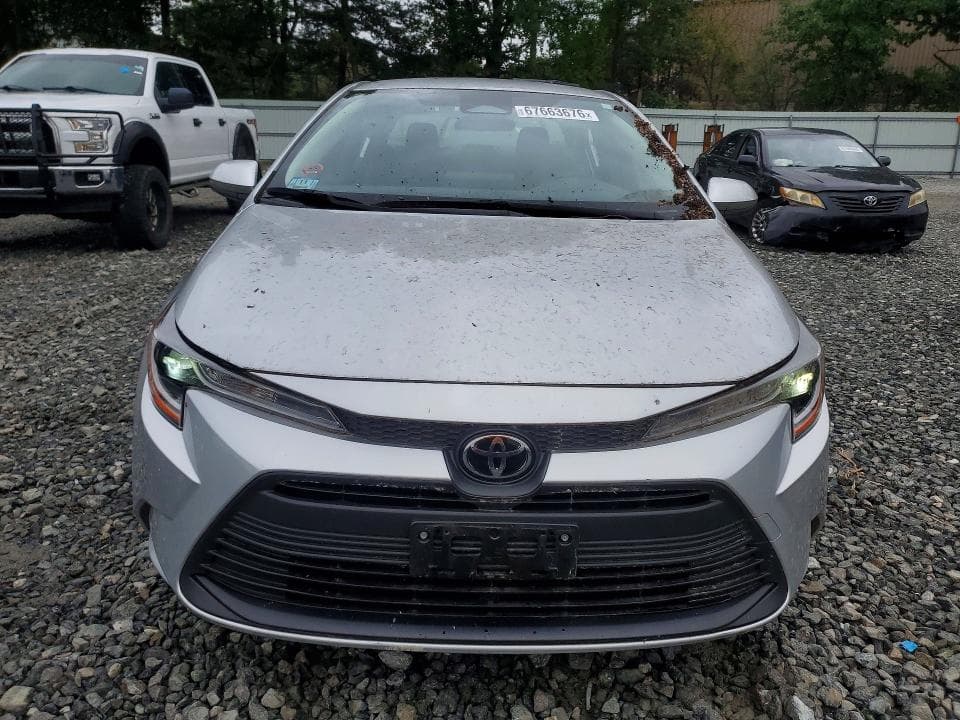 2024 TOYOTA COROLLA LE 5