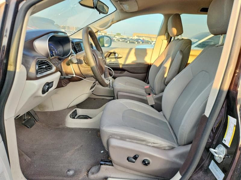 2017 CHRYSLER PACIFICA LX 7