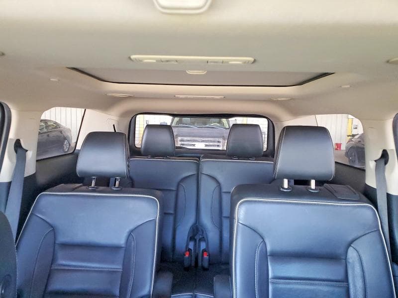 2017 GMC ACADIA DENALI 10