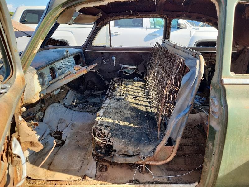 1951 CHEVROLET DELUXE 2 DOOR 7