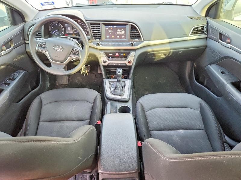 2018 HYUNDAI ELANTRA SEL 8