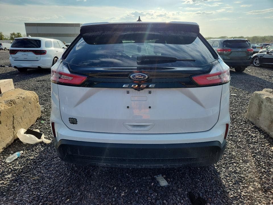 2021 FORD EDGE SE 6