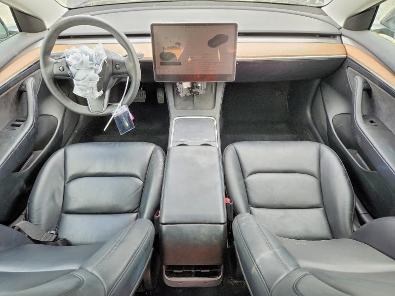 2023 TESLA MODEL 3 8