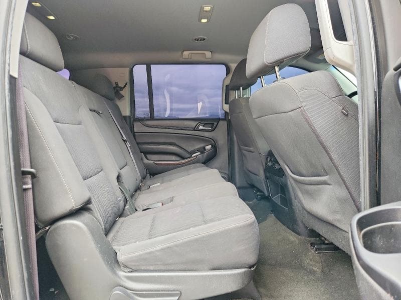 2017 GMC YUKON XL K1500 SLE 11