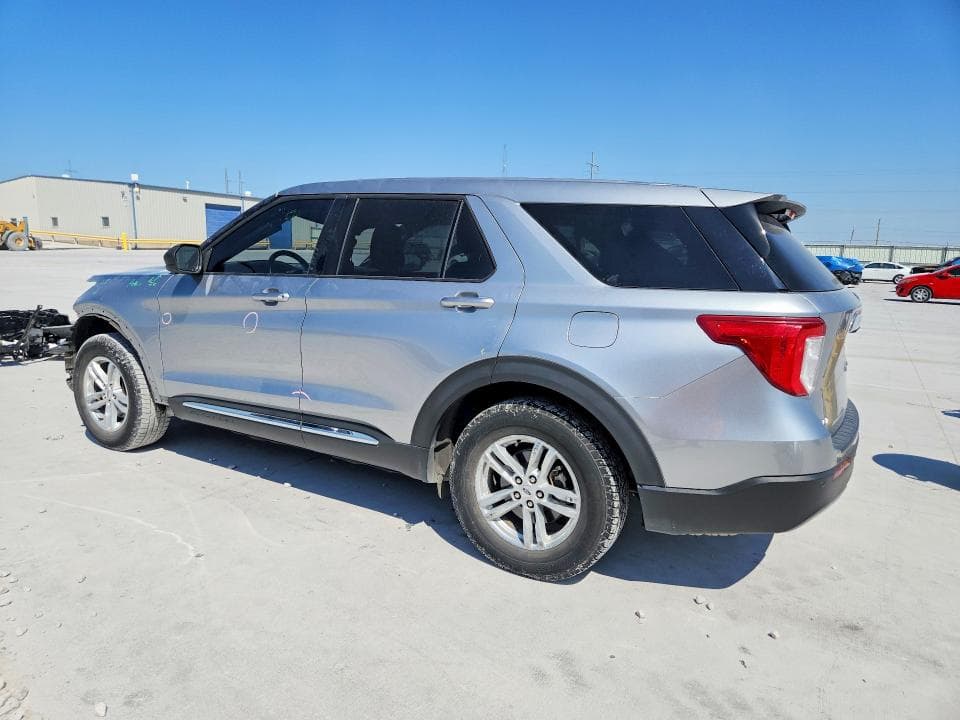 2020 FORD EXPLORER XLT 2