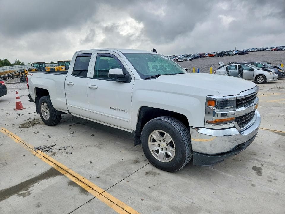 2019 CHEVROLET SILVERADO LD K1500 LT 4