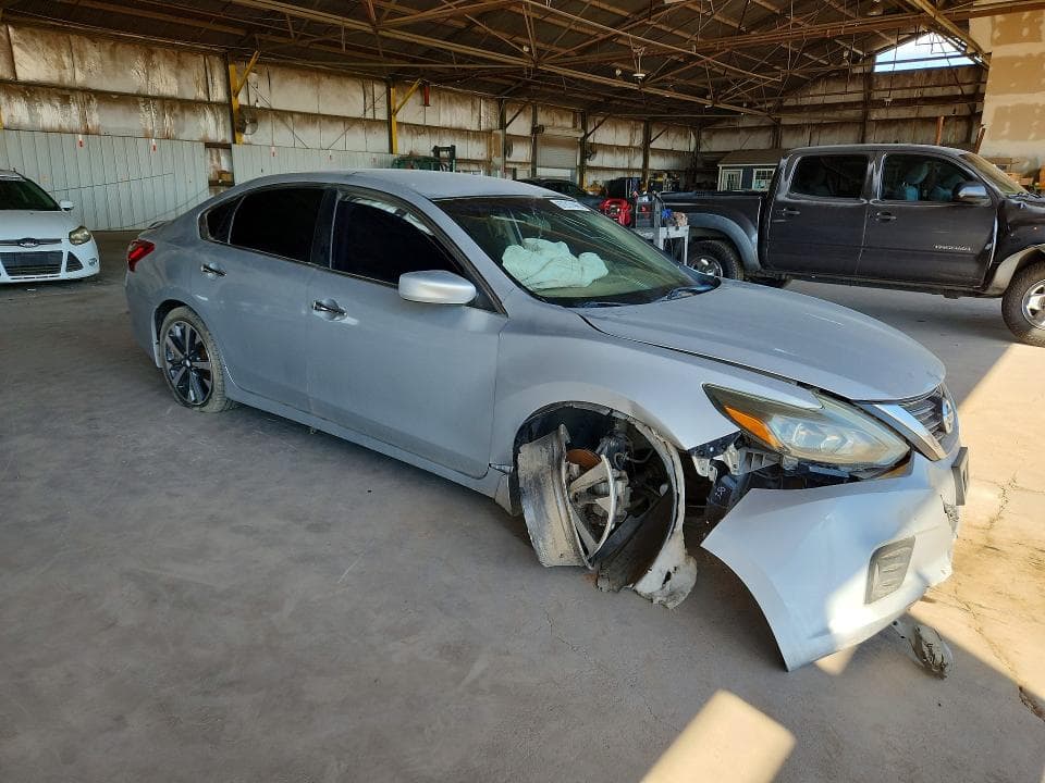 2017 NISSAN ALTIMA 2.5 SR 4