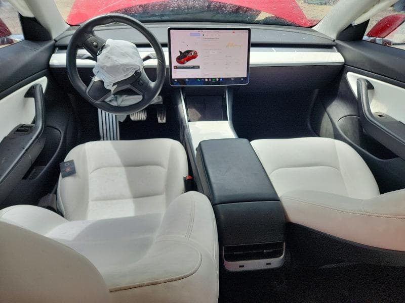 2018 TESLA MODEL 3 8