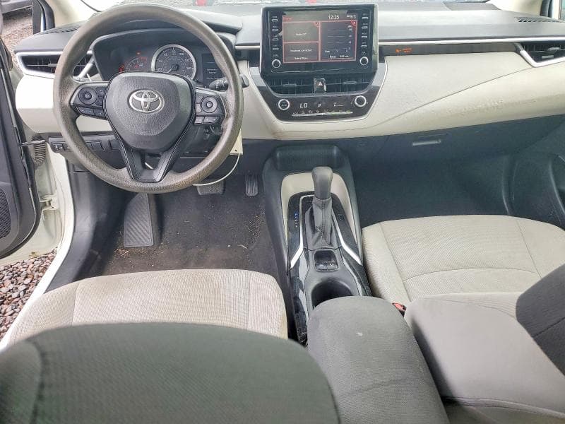 2020 TOYOTA COROLLA LE 8