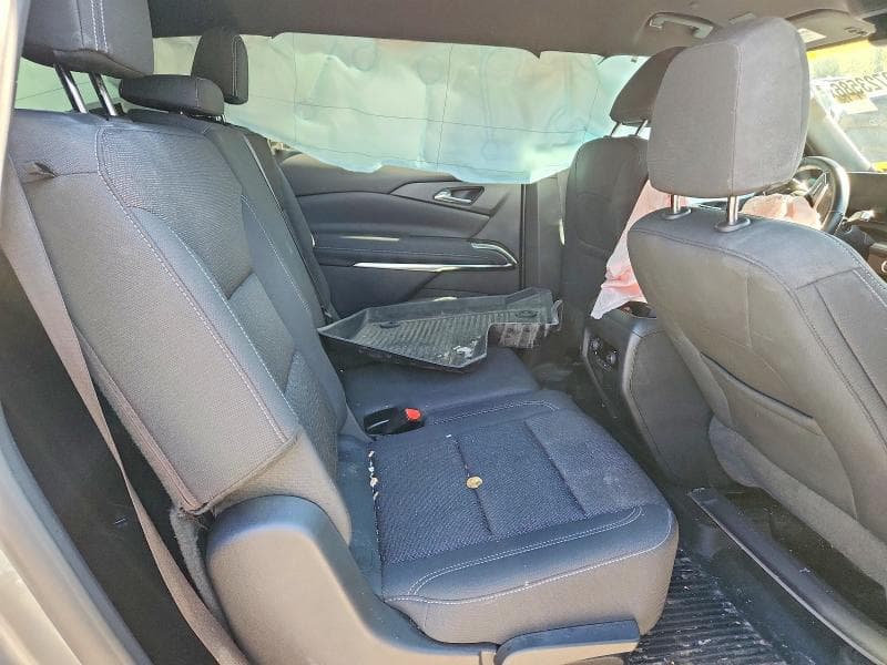 2024 CHEVROLET TRAVERSE LS 11
