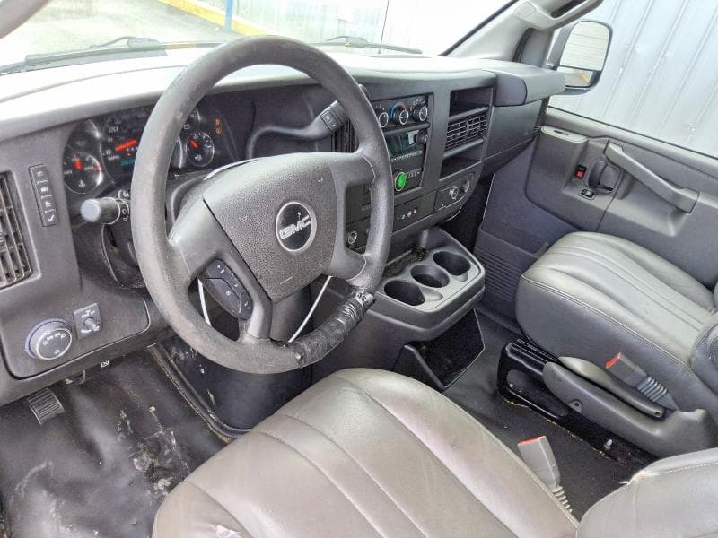 2017 GMC SAVANA G2500 8