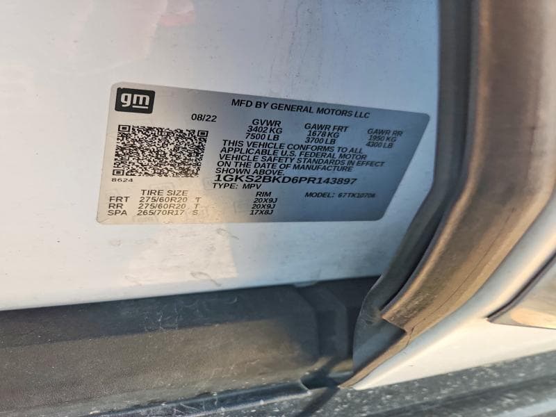 2023 GMC YUKON SLT 12